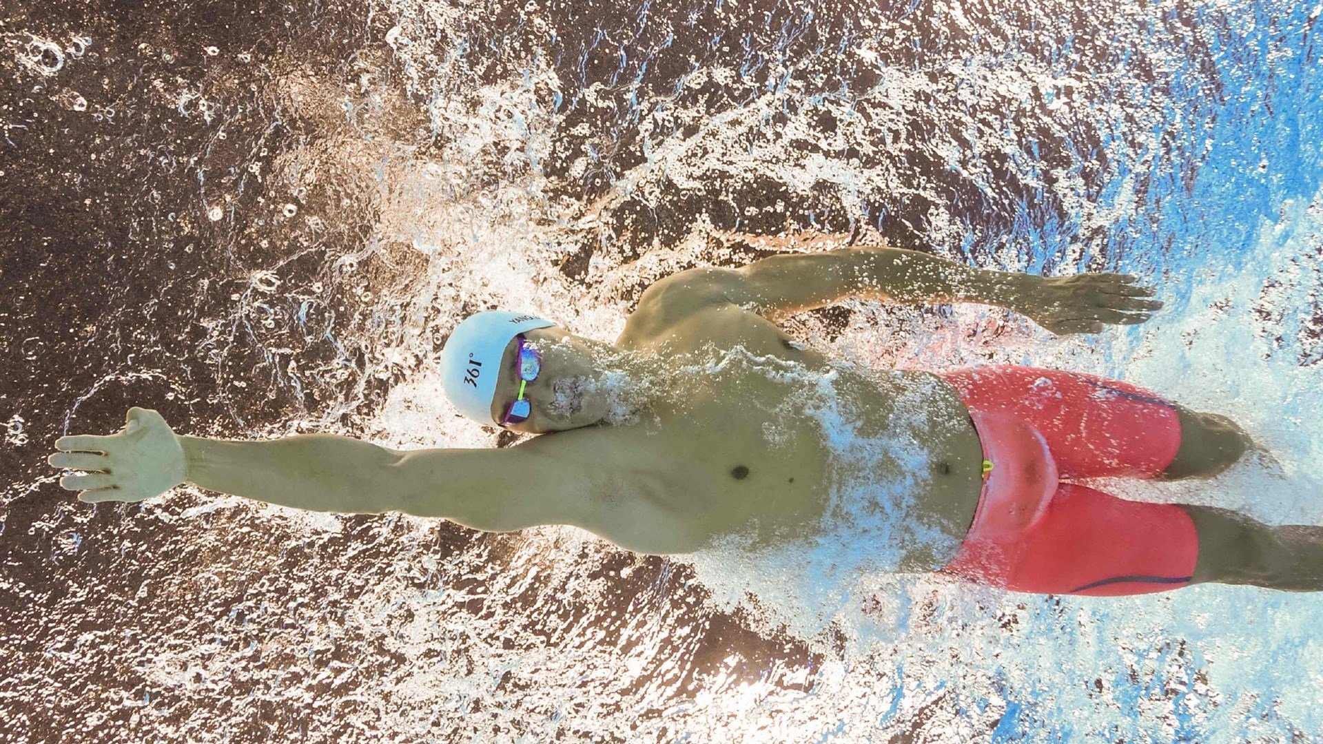 奥运周期关键战之夜,小贾伦末节接管比赛