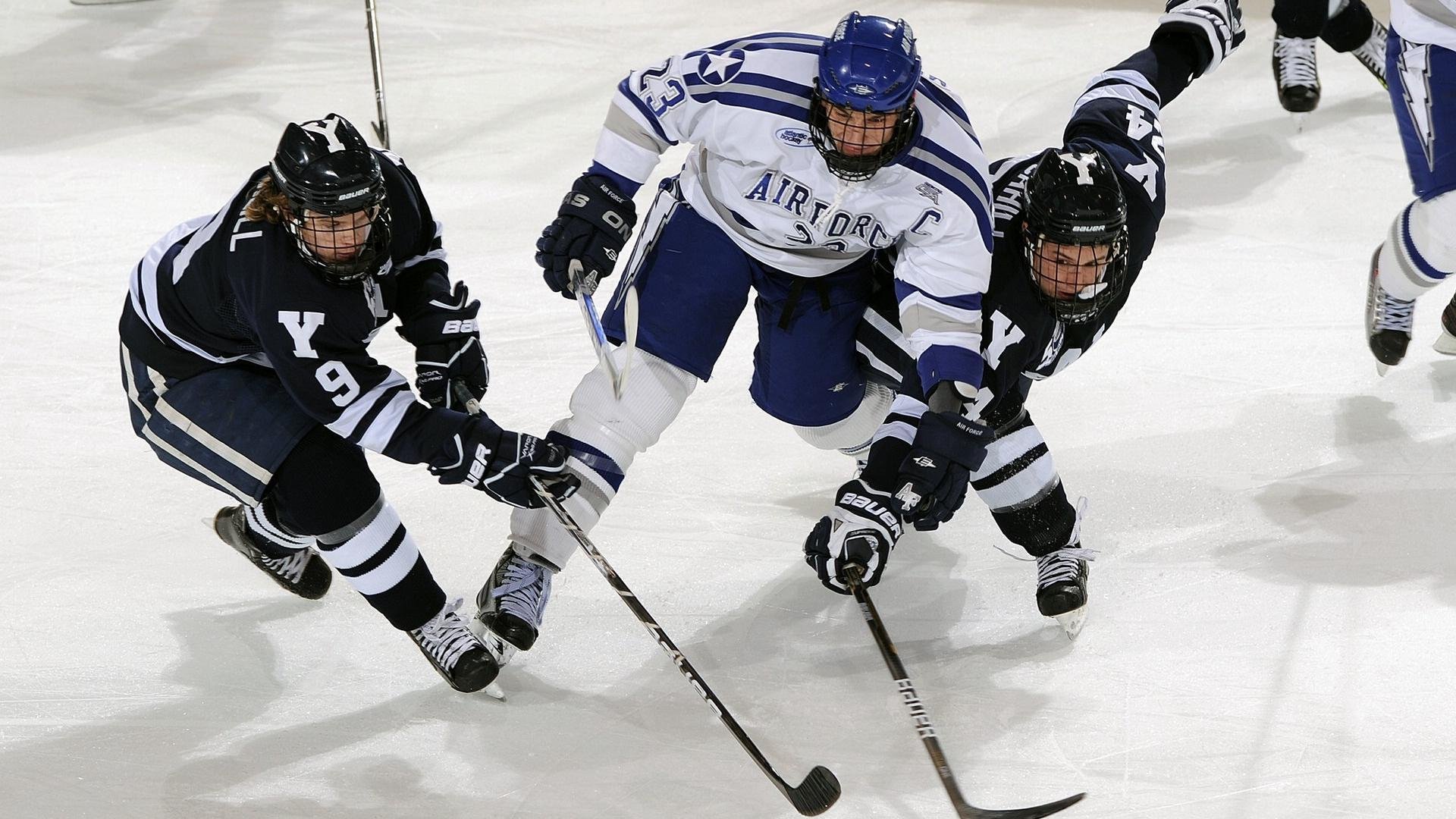 奥运周期关键战之夜,小贾伦末节接管比赛